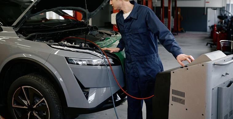 Automatic transmission specialist inspecting gearbox issues in Melbourne workshop